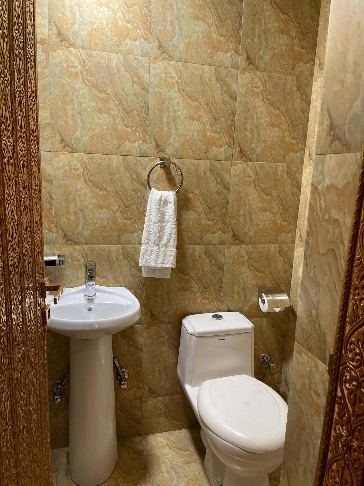 Indus Hotel حيدر أباد المظهر الخارجي الصورة