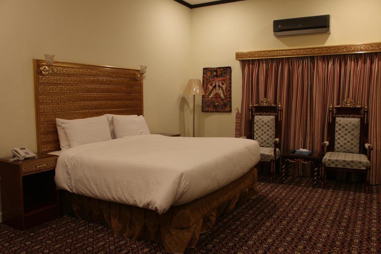 Indus Hotel حيدر أباد المظهر الخارجي الصورة