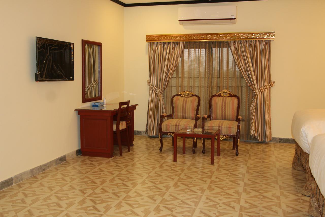 Indus Hotel حيدر أباد المظهر الخارجي الصورة