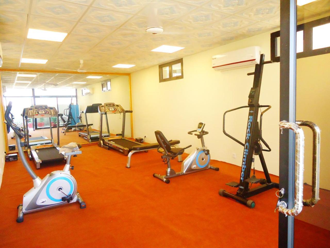 Indus Hotel حيدر أباد المظهر الخارجي الصورة
